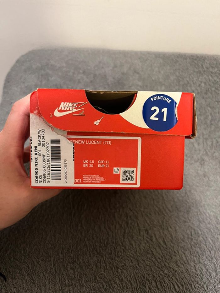 Chaussure Nike - photo numéro 7