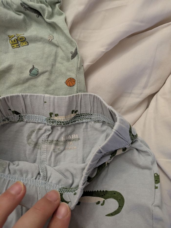 Lot de 2 shorts fin 3 ans Kiabi - photo numéro 2