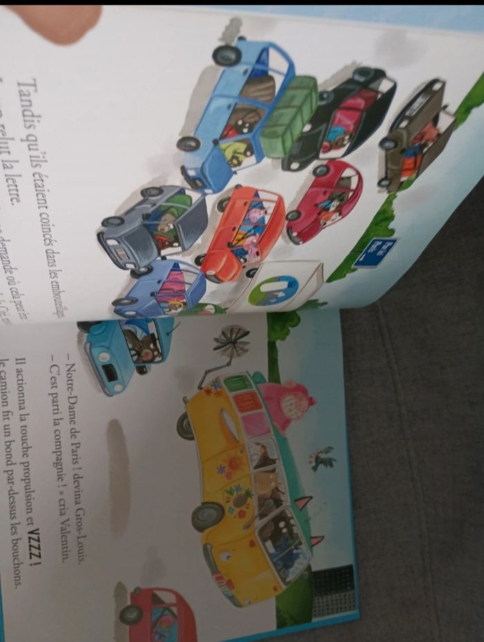 Livre grand album le loup qui explorait Paris - photo numéro 3