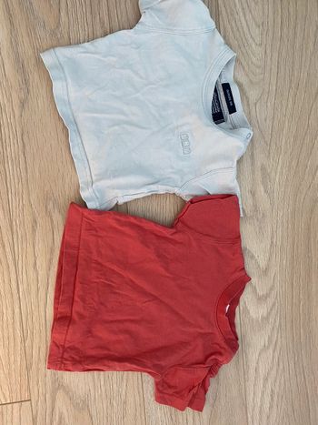 Lot de 2 t shirt 6 mois TBE Sergio blanco