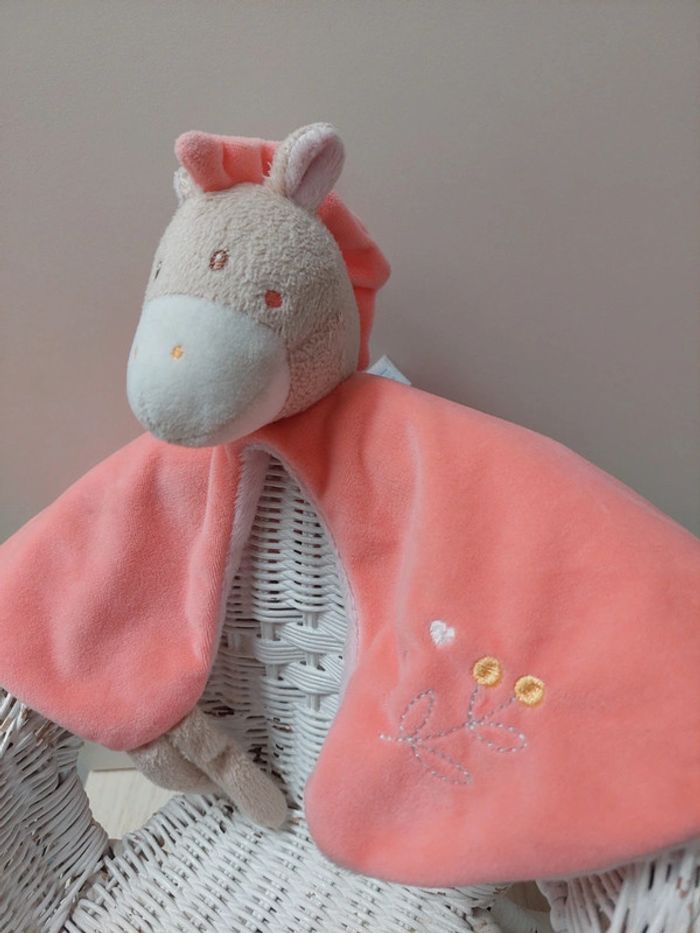 Sucre d'orge - doudou cheval rose - photo numéro 2