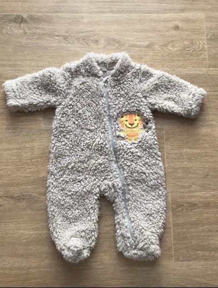 Lot de 2 combinaison neuve in extenso 3 mois neuve - photo numéro 2