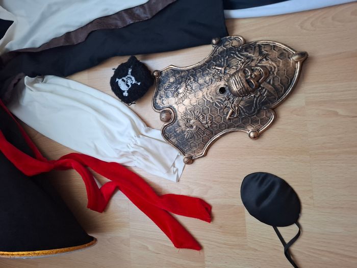 Deguisement pirate et accessoires - photo numéro 9