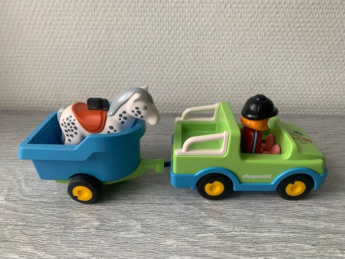 Van à chevaux Playmobil 123 - photo numéro 2
