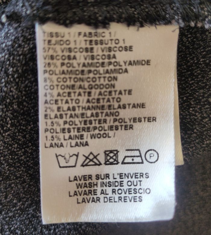 Robe Aventures des Toiles – Taille 40 – Style unique et confort - photo numéro 4