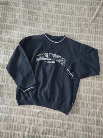 Sweat bleu marine Champion taille 14 ans
