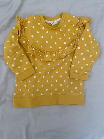 Pull jaune H&M taille 9/12 mois