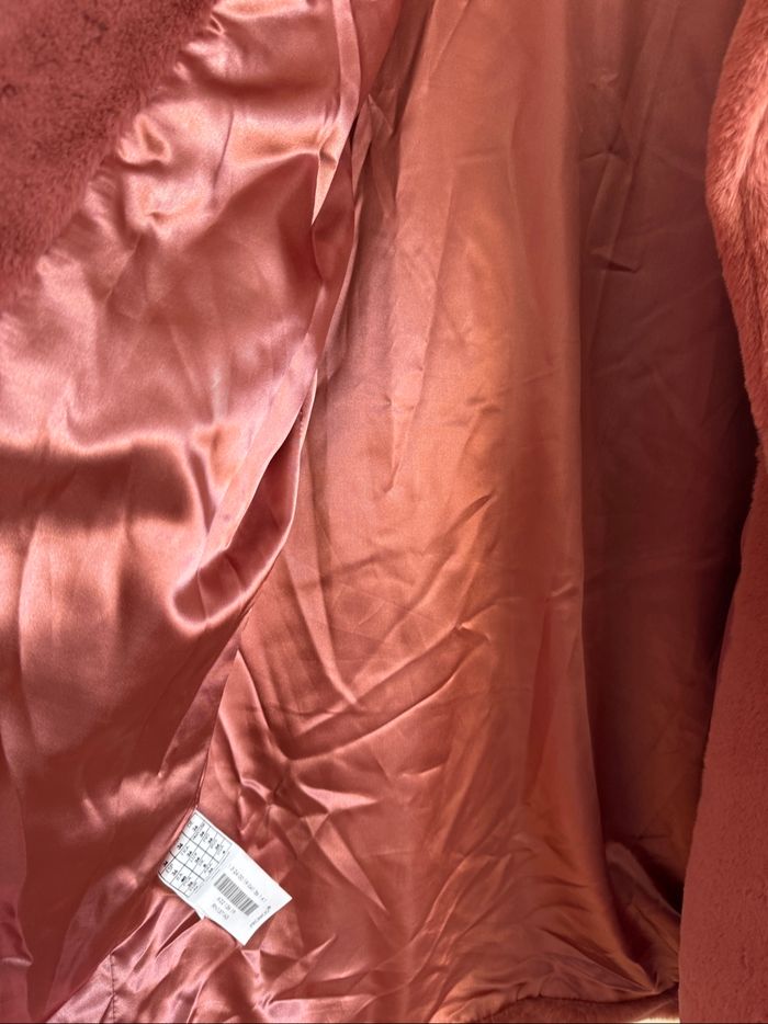 Manteau style fourrure Promod taille 36 - photo numéro 4