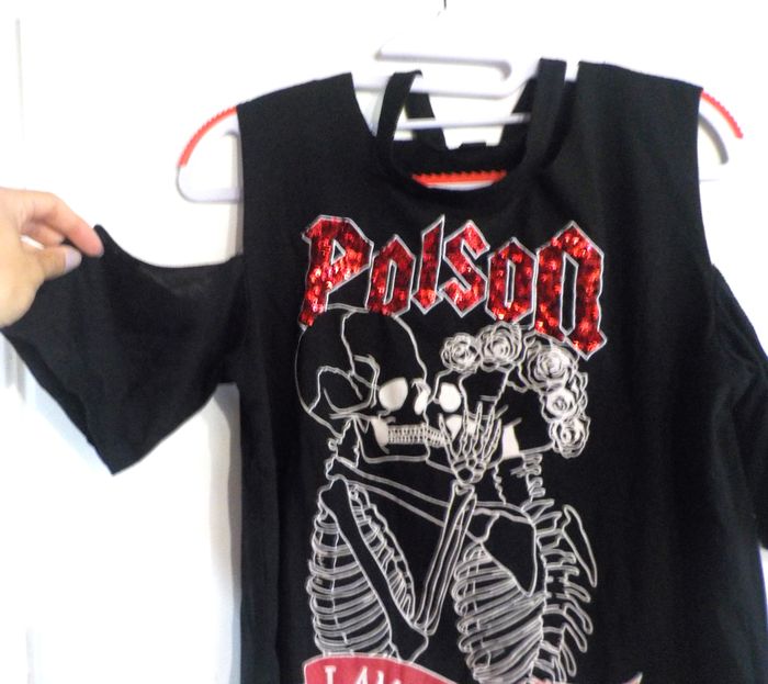 TEE-SHIRT NOIR AVEC DESSINS JENNYFER TAILLE S - photo numéro 3