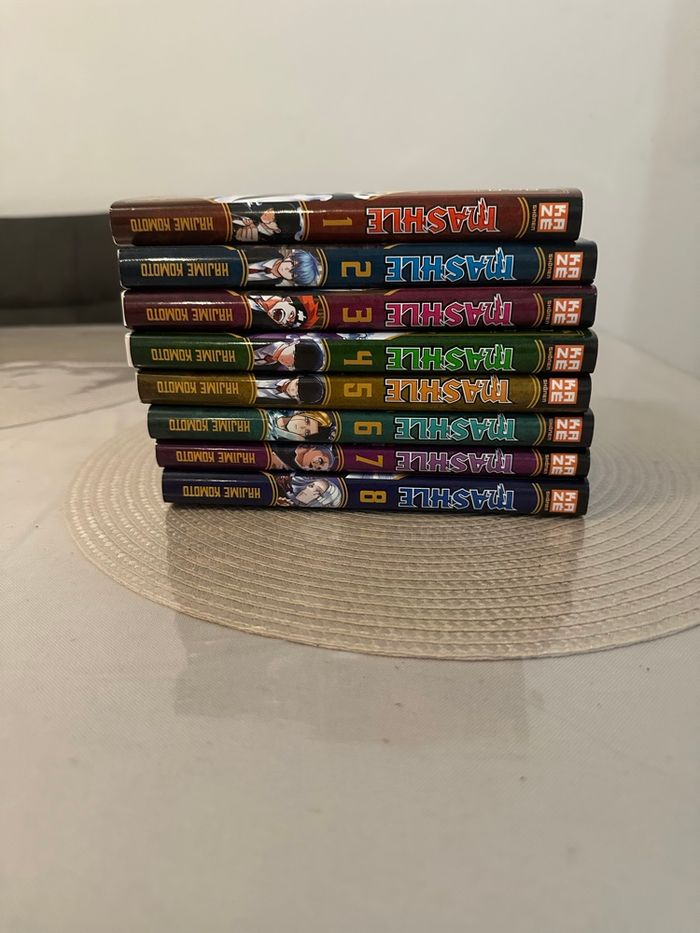 Mashle tomes 1 à 8