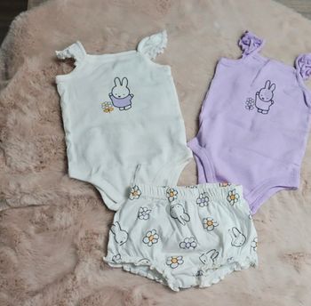 Lot de 2 bodies et 1 short 0mm9/12 mois