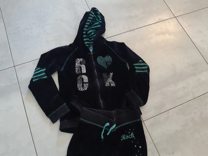 Ensemble de sport - photo numéro 2