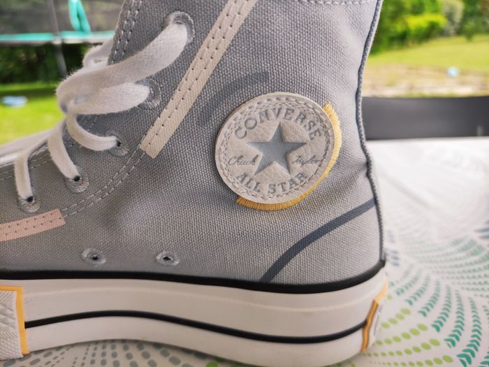 Converse - photo numéro 2
