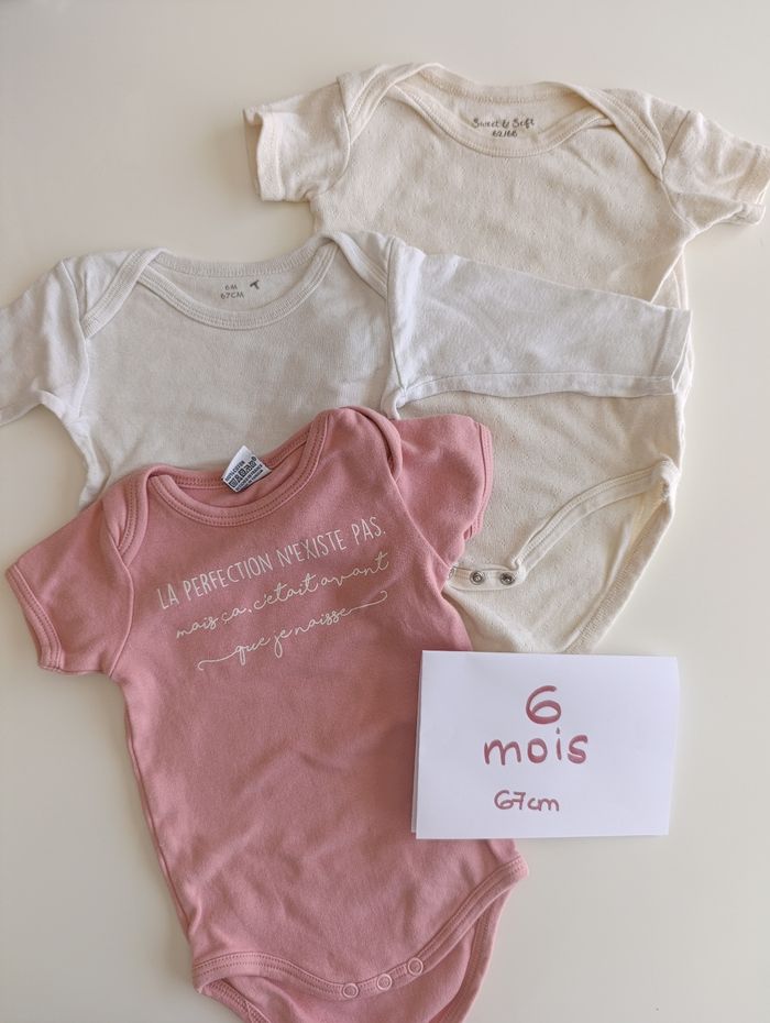 Lot de vêtements 6 mois