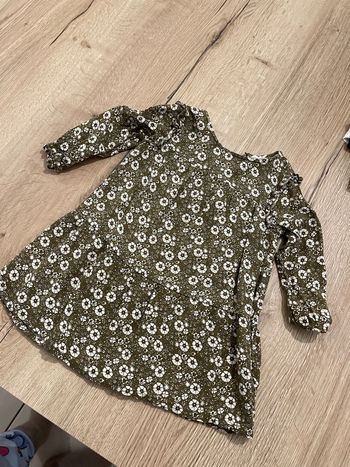 Robe kaki fleur