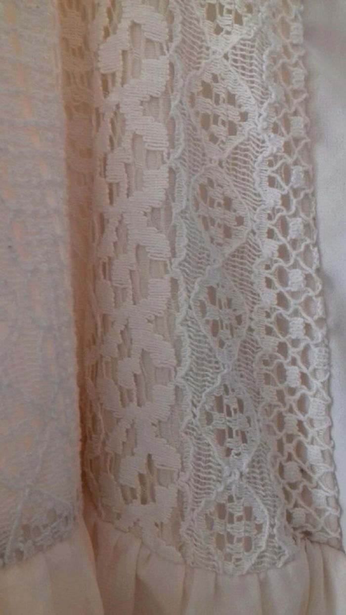 Robe dentelle tunique rosé Jennyfer taille 38 - photo numéro 2