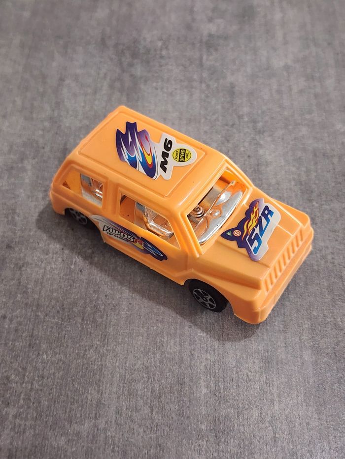 Voiturette Orange