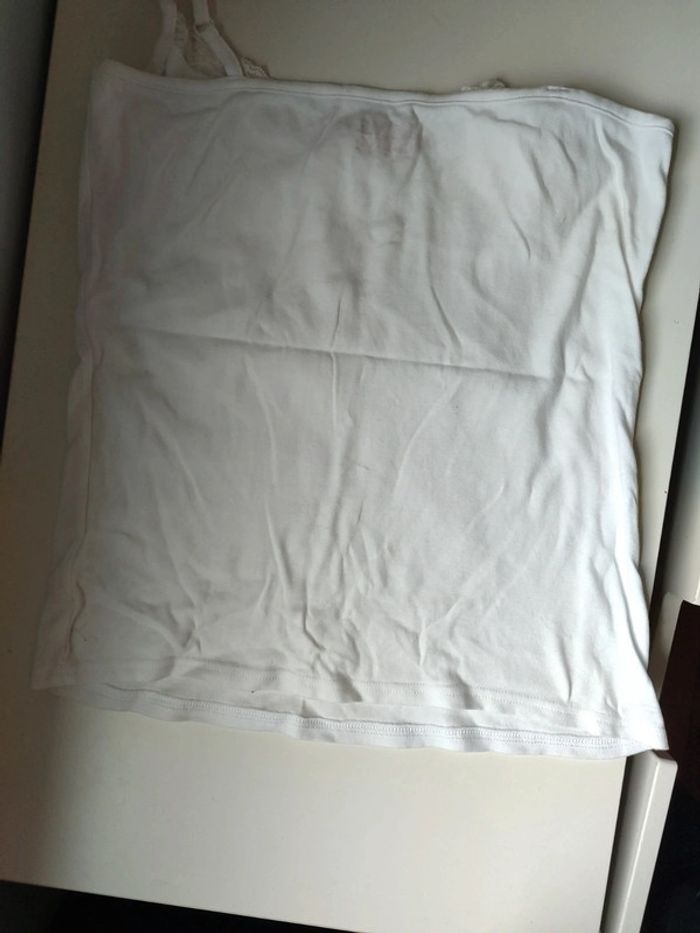 Débardeur blanc - photo numéro 3