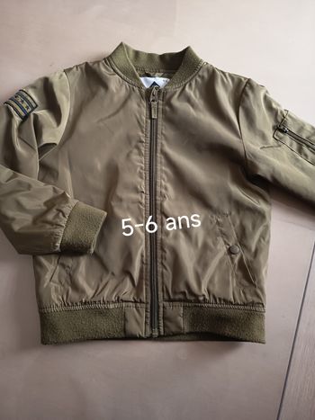 Veste garçon légère 5-6 ans