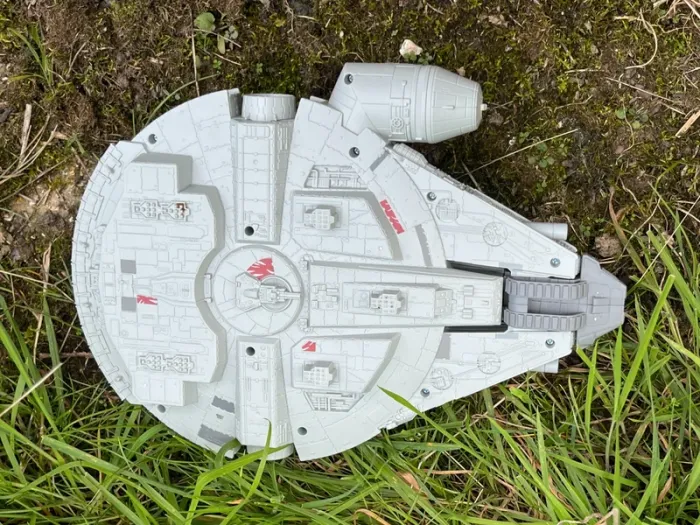 Lot figurines Star Wars + Faucon Millenium – Mission Rebelle Edition 2020 - photo numéro 10
