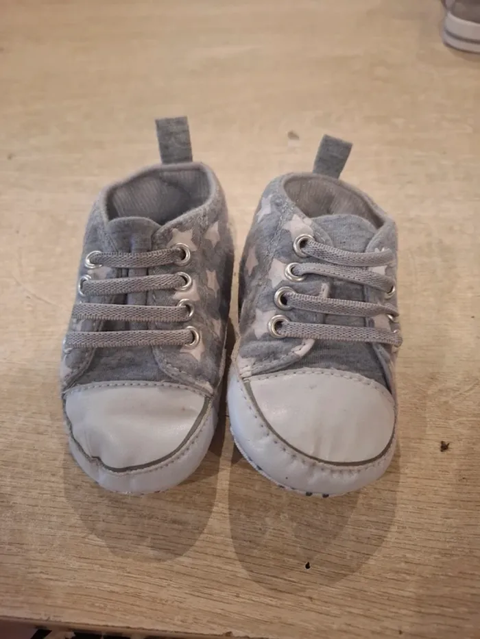Chaussure bébé 👟