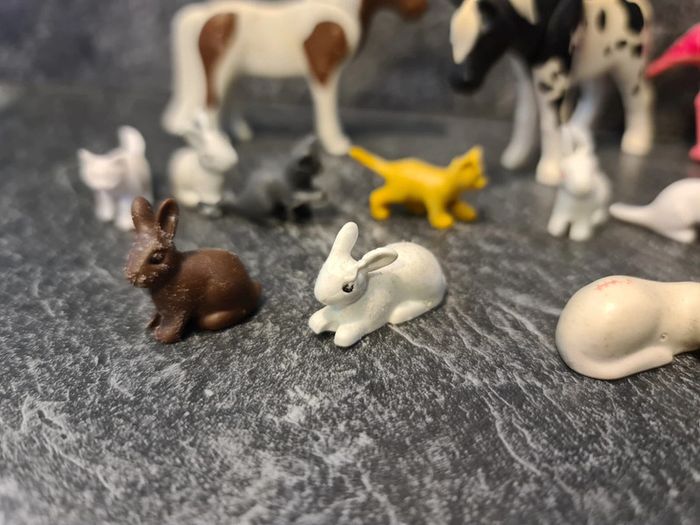Playmobil lot animaux abîmés poneys chats lapins.. - photo numéro 6