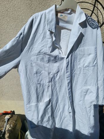 Blouse taille 4 voir photo