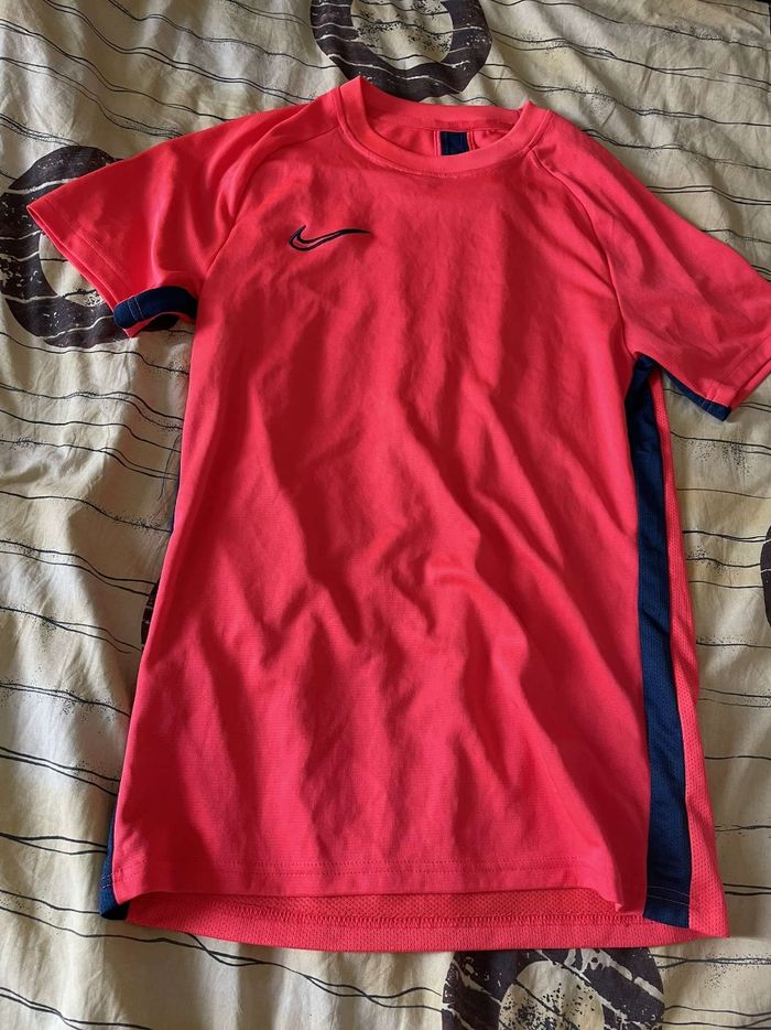 Tee-shirt nike - photo numéro 2