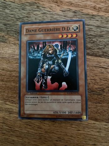 Carte Yu-Gi-Oh! Dame guerrière d.d. SDDE-FR010 1ère édition