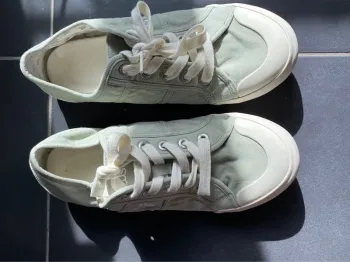 Baskets basses femme taille 42