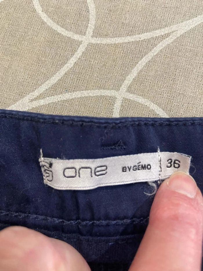 Pantalon marine gemo - photo numéro 4