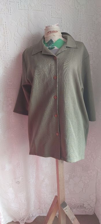 Chemise vintage, en très bon état, taille 44/46