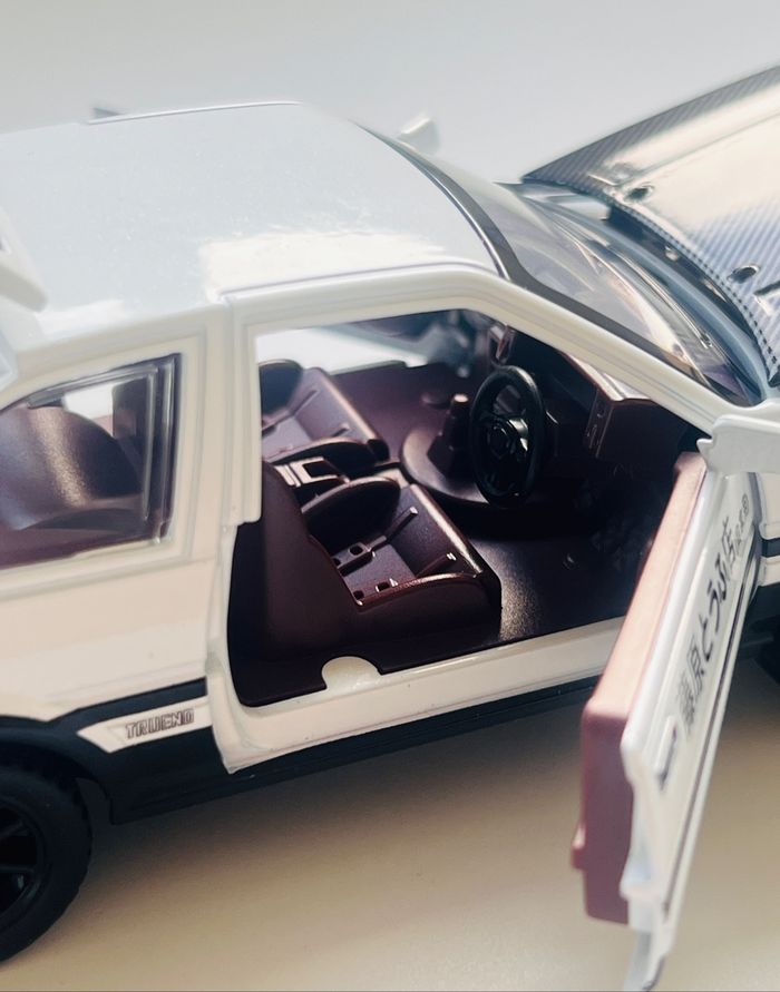 Figurine en Métal Voiture du Manga Initial D Echelle 1:30 (14 cm de longueur) - photo numéro 7