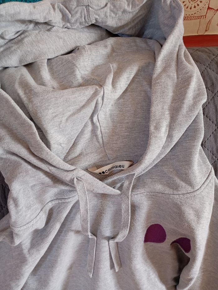 Sweat a capuche taille 38 - photo numéro 2