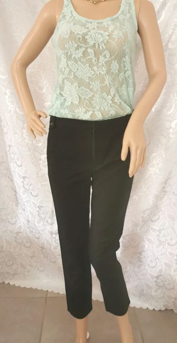 Pantalon. Noir. Taille 38. Zara