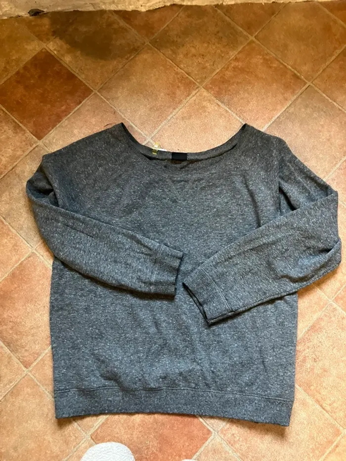 Pulls gris col rond @