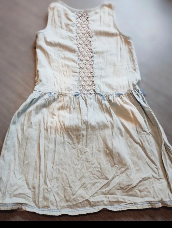 Robe dentelle effet jean