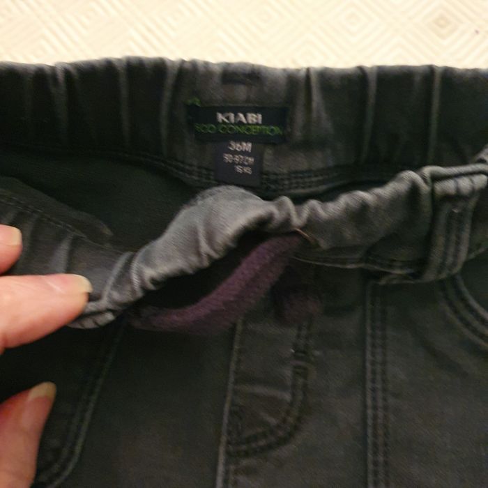 lot 2 pantalons neufs 3 ans - photo numéro 2