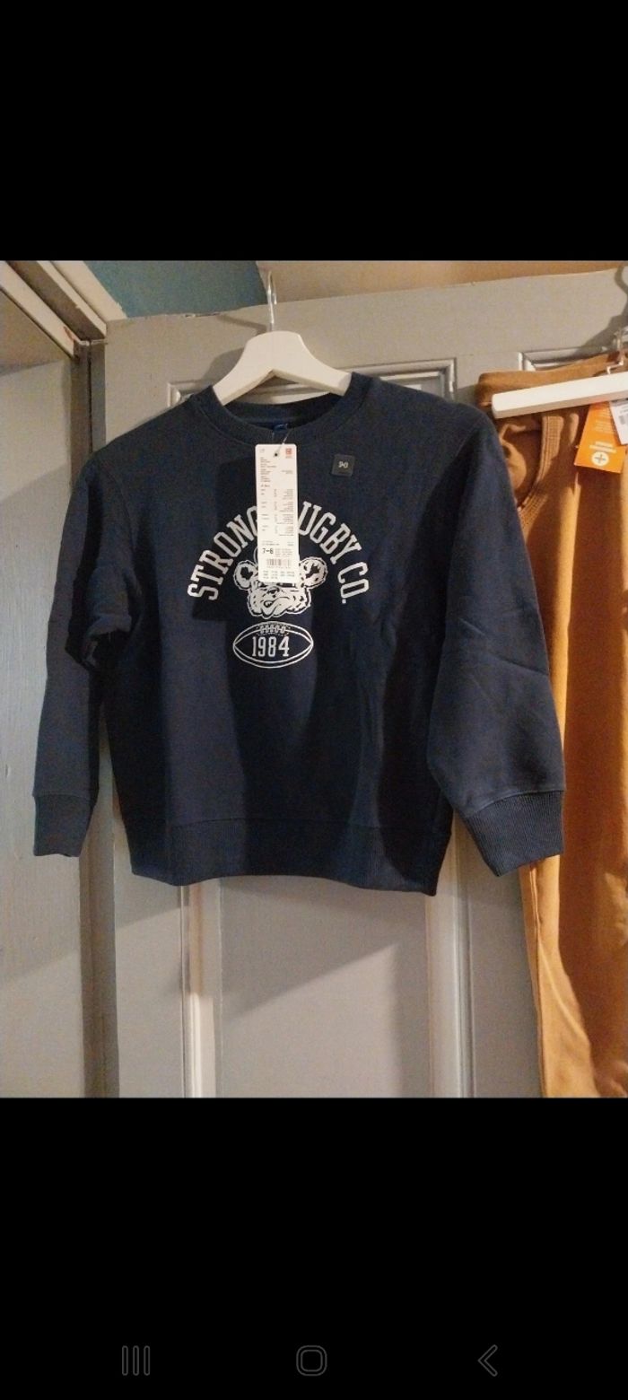 Ensemble 8 ans garçon neuf - photo numéro 2