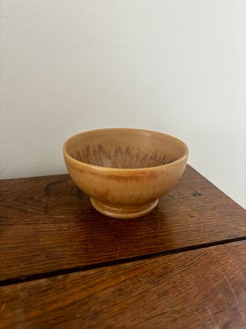 Vintage bol sur pied en grès