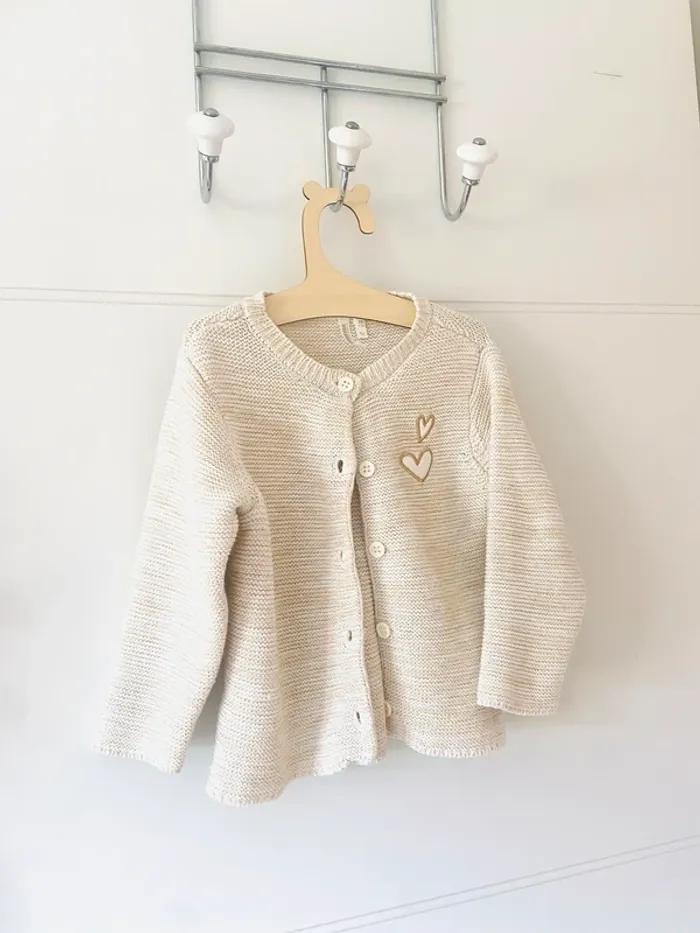 Gilet maille avec coeur - photo numéro 2
