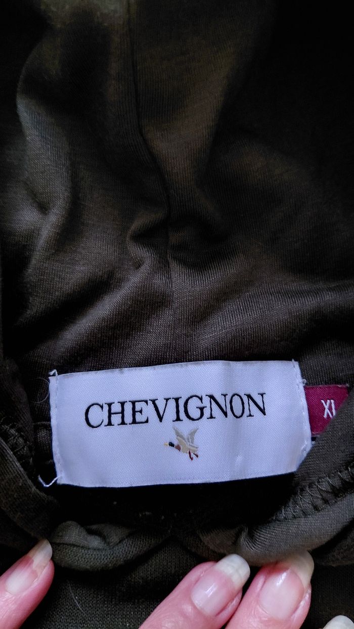 Pull à capuche Chevgnon neuf xl - photo numéro 2