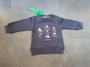 Pull bébé Neuf 6-9 mois