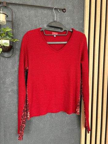 Pull rouge Tissaia détails léopard – Taille 42