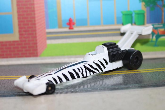 Hot wheels dragster