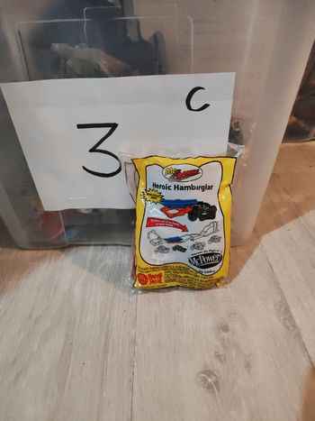 Figurine McDonald's heroic hamburglar