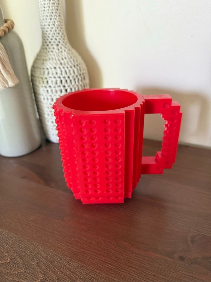 Tasse à café originale pour briques de construction