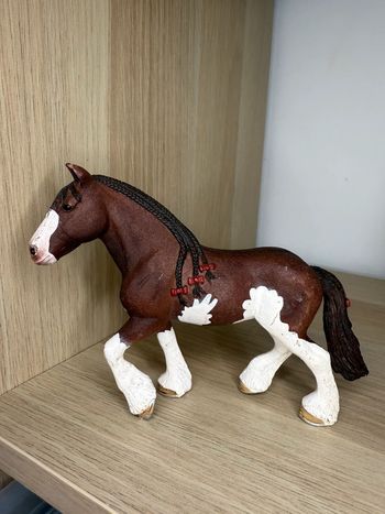 Jument clydesdale schleich