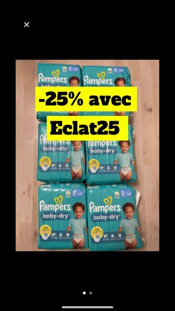 Six paquets de couches Pampers taille 5