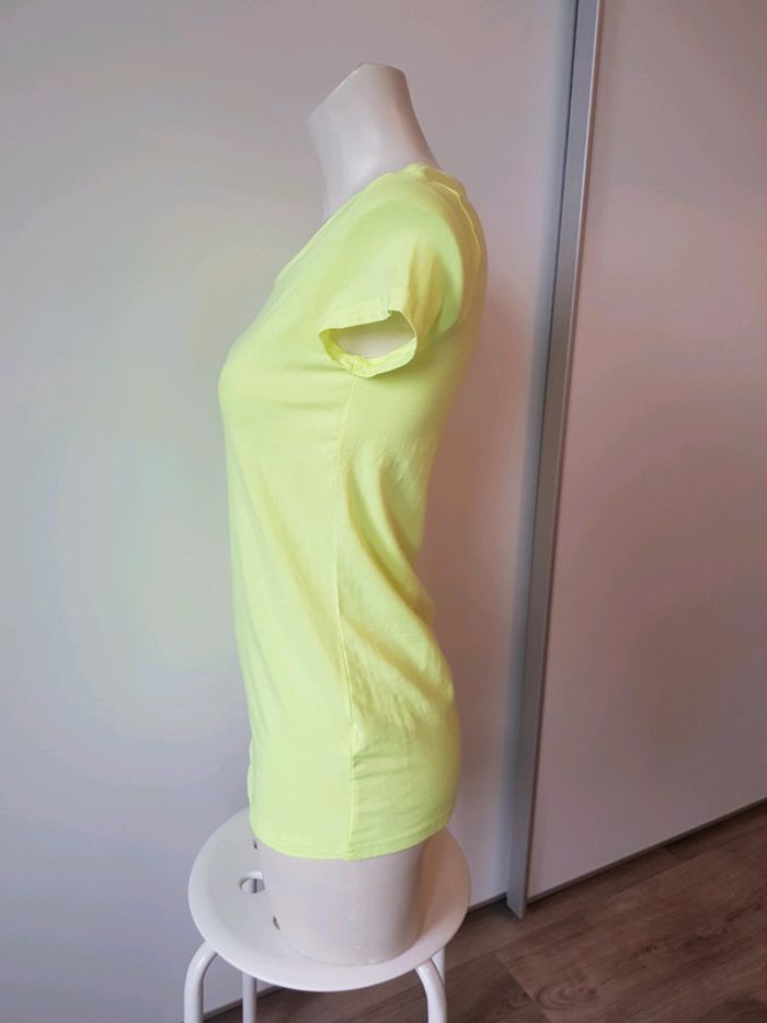 H&M - T-shirt - Neuf ! - photo numéro 2